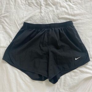 girls nike tempo shorts
